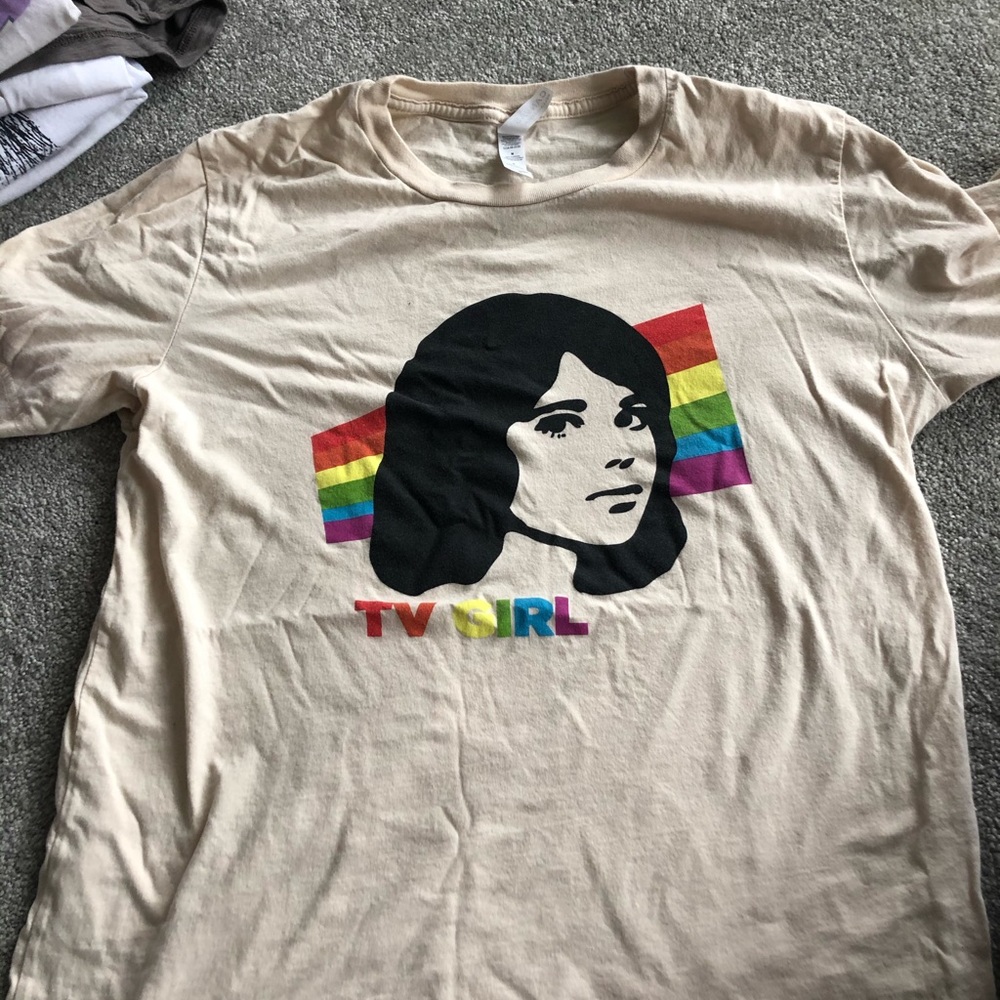BAND TSHIRT TV GIRL